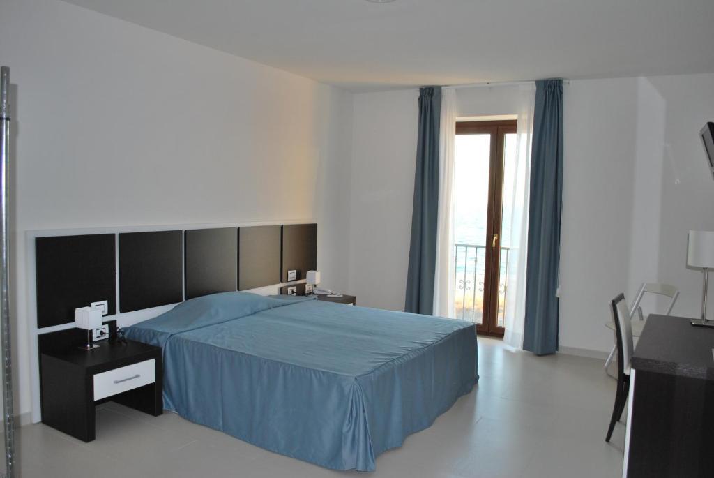 Buddi Hotel Platamona Zimmer foto