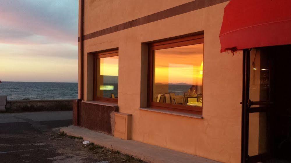 Buddi Hotel Platamona Exterior foto
