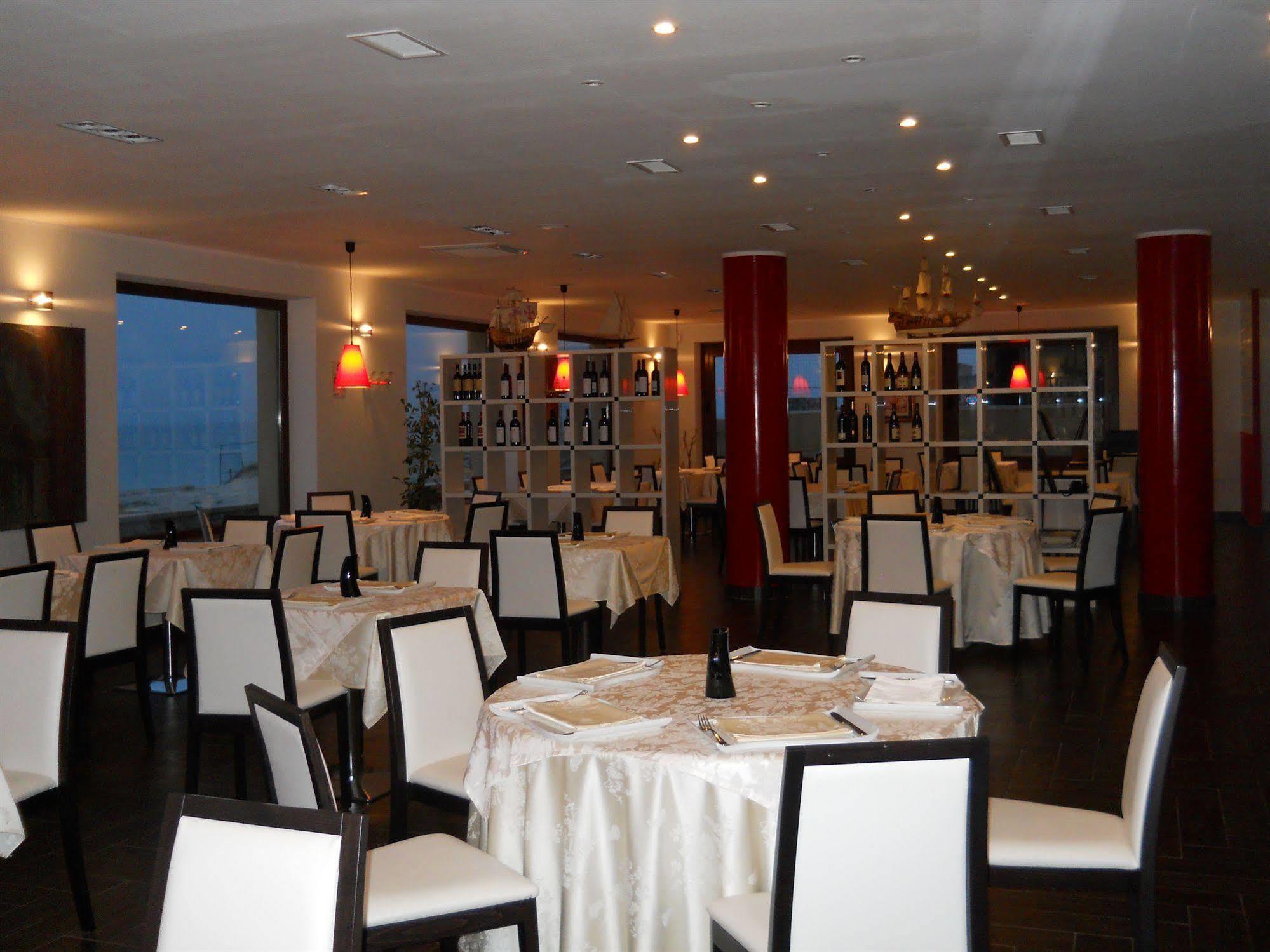 Buddi Hotel Platamona Exterior foto